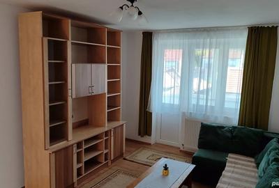 Inchiriez apartament cu 2 camere - 1
