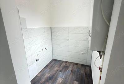 Apartament cu 3 camere semidecomandat în Central - 6