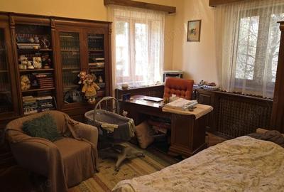Vand apartament 4 camere dec. in Deva, ultracentrala (la 2 minute de Primarie), etaj 1, mobilat - 17