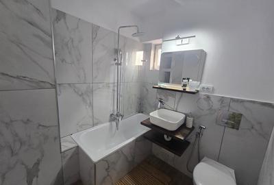 Apartament cu 3 camere decomandat în Central - 9