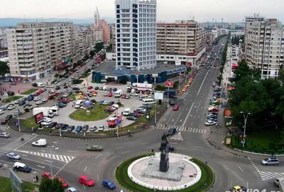Spațiu comercial, de 11,000 mp, în Central - 2