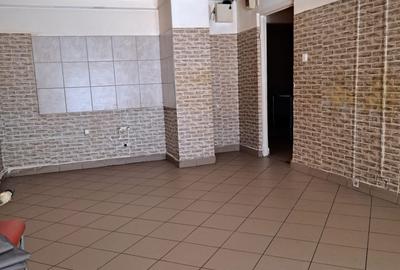 Spațiu comercial, de 78 mp, în Ampoi 3 - 2