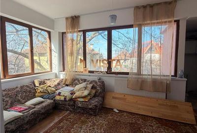 Apartament cu 4 camere semidecomandat, mobilat în Central - 16