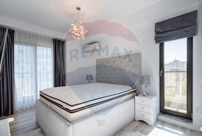 Apartament cu 3 camere semidecomandat, mobilat în Dristor