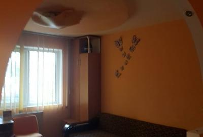 Apartament 2 camere semidecomandat zona Canta - 4