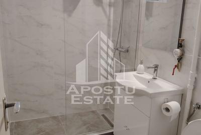 Apartament cu 3 camere semidecomandat, mobilat în Central - 12