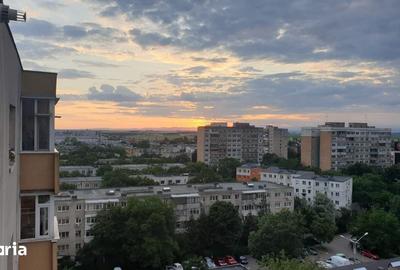 Apartament cu 2 camere decomandat în Vest - 2