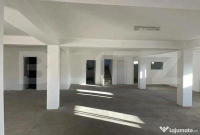 Spațiu comercial, de 259 mp, în Central - 2
