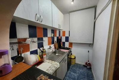 Garsonieră semidecomandată în Titan