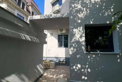 Casă cu 7 camere cu Teren 181 Mp în Aviatorilor - 2