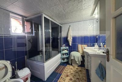 Casă cu 3 camere cu Garaj în Central - 3