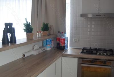 Apartament cu 3 camere decomandat în Bușteni - 1