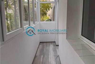 Apartament cu 4 camere decomandat în Republicii - 11