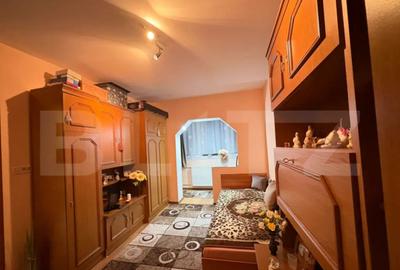 Apartament cu 3 camere semidecomandat în Buziașului - 3