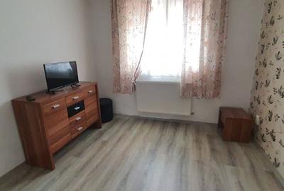 Casă cu 10 camere cu Teren 958 Mp în Central - 7