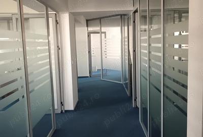 Spațiu comercial, de 239 mp, în Central - 9