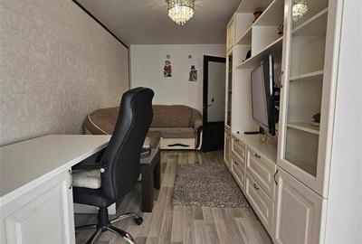 Apartament cu 2 camere decomandat în Răcădău - 10