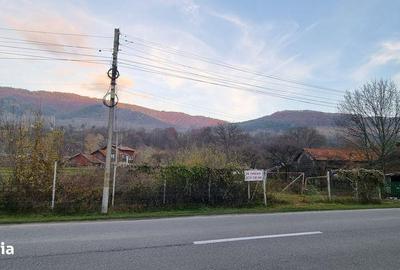 Teren de 851 mp, în Central - 2