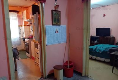 Etaj 2 Confort 1 Decomandat 2 camere 50mp Viziru 3 Etaj 2 Confort 1 Decomandat 2 camere 50mp Viziru 3 - 4