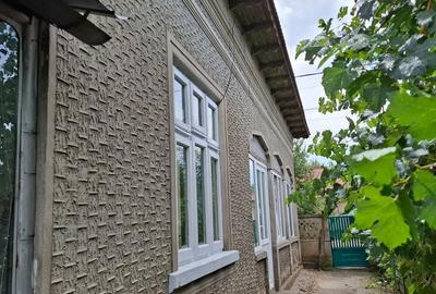 Casă cu 4 camere în Central - 3