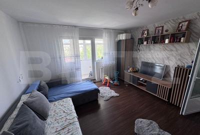 Apartament de vanzare, cu 2 camere, 49 mp, zona Micro 11 - 2