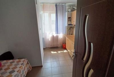 Apartament cu 2 camere decomandat în Central - 4