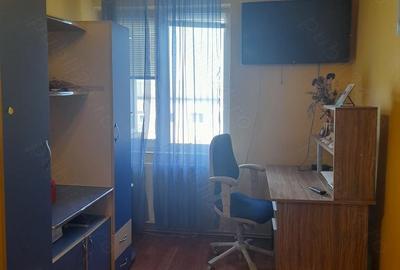 Apartament cu 3 camere decomandat în Zahana - 1