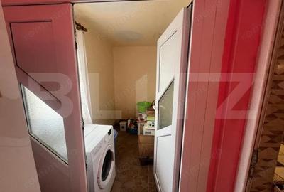 Casă cu 4 camere cu Teren 2000 Mp în Rovine - 2