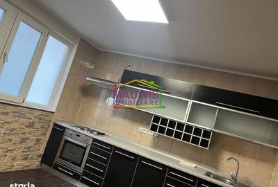 Spațiu comercial, de 110 mp, în Apărătorii Patriei - 8