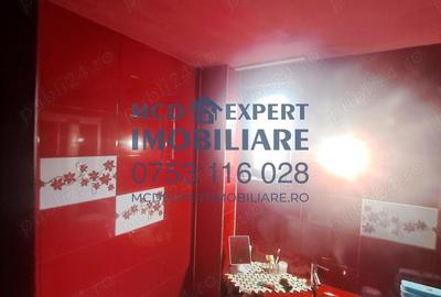 Casă cu 6 camere cu Teren 2000 Mp în Săvinești - 5