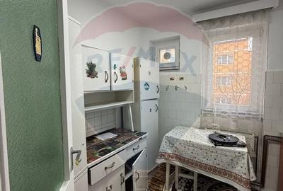 Apartament cu 3 camere de închiriat - 4