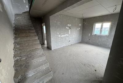 Casă cu 4 camere în Mohu - 7