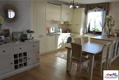 Apartament cu 2 camere decomandat în Tudor - 1