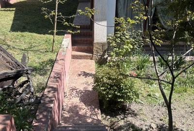 Casă cu 4 camere în Central - 6