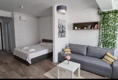 Studio Mamaia Summeland  Lângă Hotel Opera 70.000€ - 2