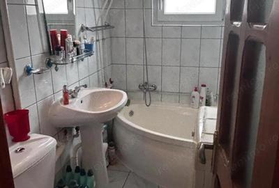 Apartament 2 camere - DIRECT PROPRIETAR - 40.000 euro - 12