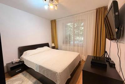 Apartament cu 3 camere decomandat, mobilat în Dristor