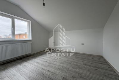 Duplex cu 4 camere cu Canalizare în Moșnița Nouă - 1