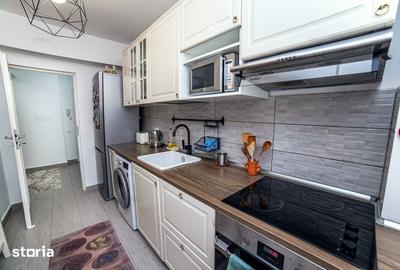 Apartament cu 2 camere decomandat, mobilat în Titan