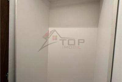 Apartament cu 3 camere semidecomandat în Podu Roș - 12