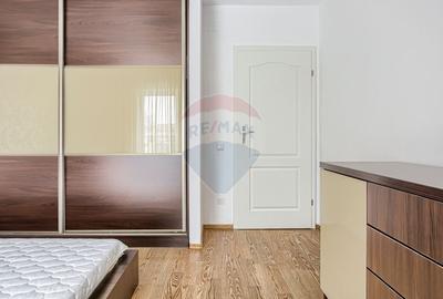 Apartament 3 camere + loc de parcare zona Subcetate - 19