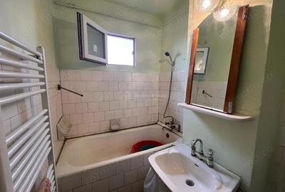 Apartament cu 3 camere decomandat în Central - 13