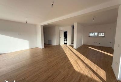 Casă cu 5 camere cu Teren 500 Mp în Miroslava - 6