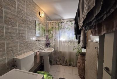 Casă individuală cu 4 camere cu Canalizare în Între Lacuri - 9