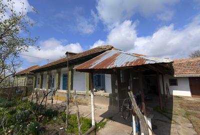 Casă cu 3 camere în Traian - 3
