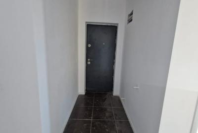 Vanzare casa parter  cu 4 camere Vedere la lac| Crevedia -Strada Caisului - 3