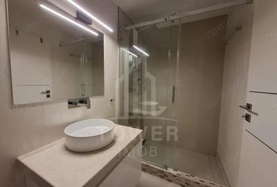 Apartament cu 4 camere decomandat în Central - 4