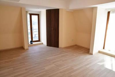 Garsonieră semidecomandată în Basarab - 3