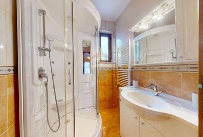 Casă cu 6 camere cu Teren 10331 Mp în Sohodol - 18