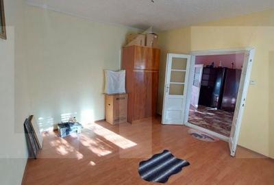 Casă cu 3 camere semidecomandat cu Teren 310 Mp în Micălaca - 2